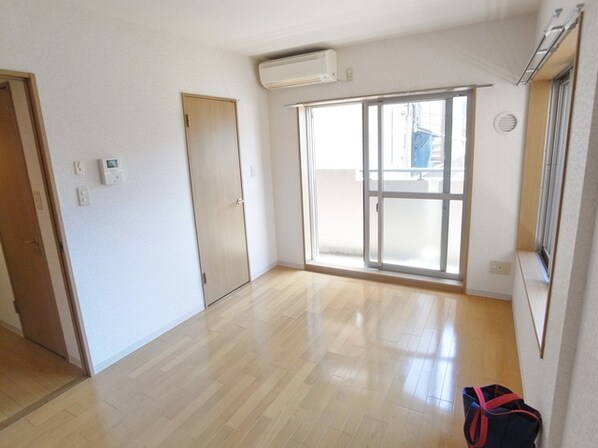 フレア・アサイの物件内観写真